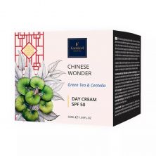 Дневной увлажняющий крем Chinese Wonder с зеленым чаем и центеллой Famirel Chinese Wonder Day Cream SPF 50 Green Tea and Centella